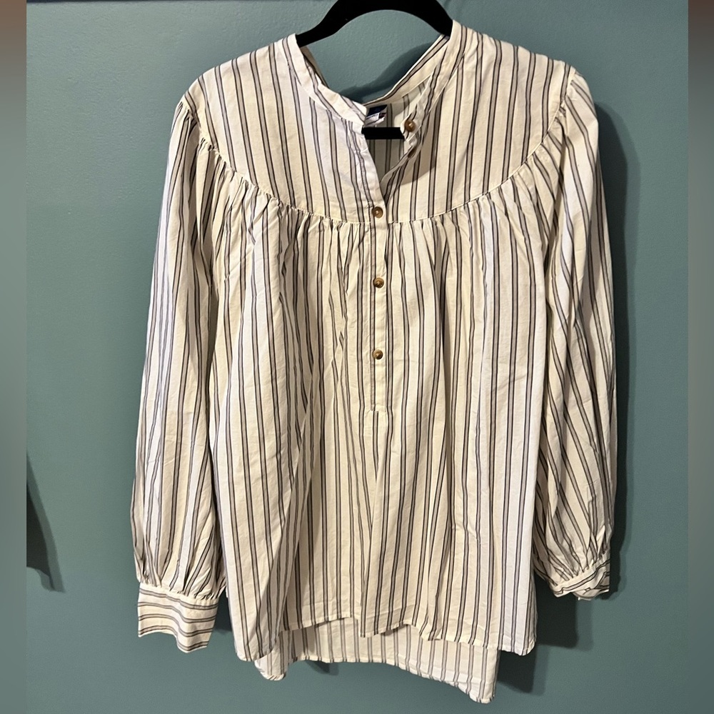 NWOT Old Navy Blouse